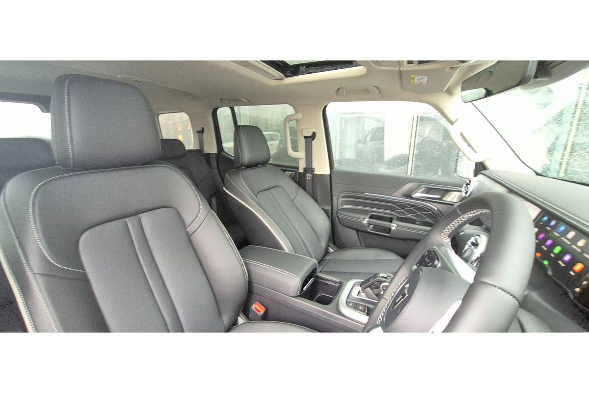 2025 GWM Tank 300 HEV Ultra P01