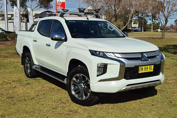 2020 Mitsubishi Triton GLS MR 4X4
