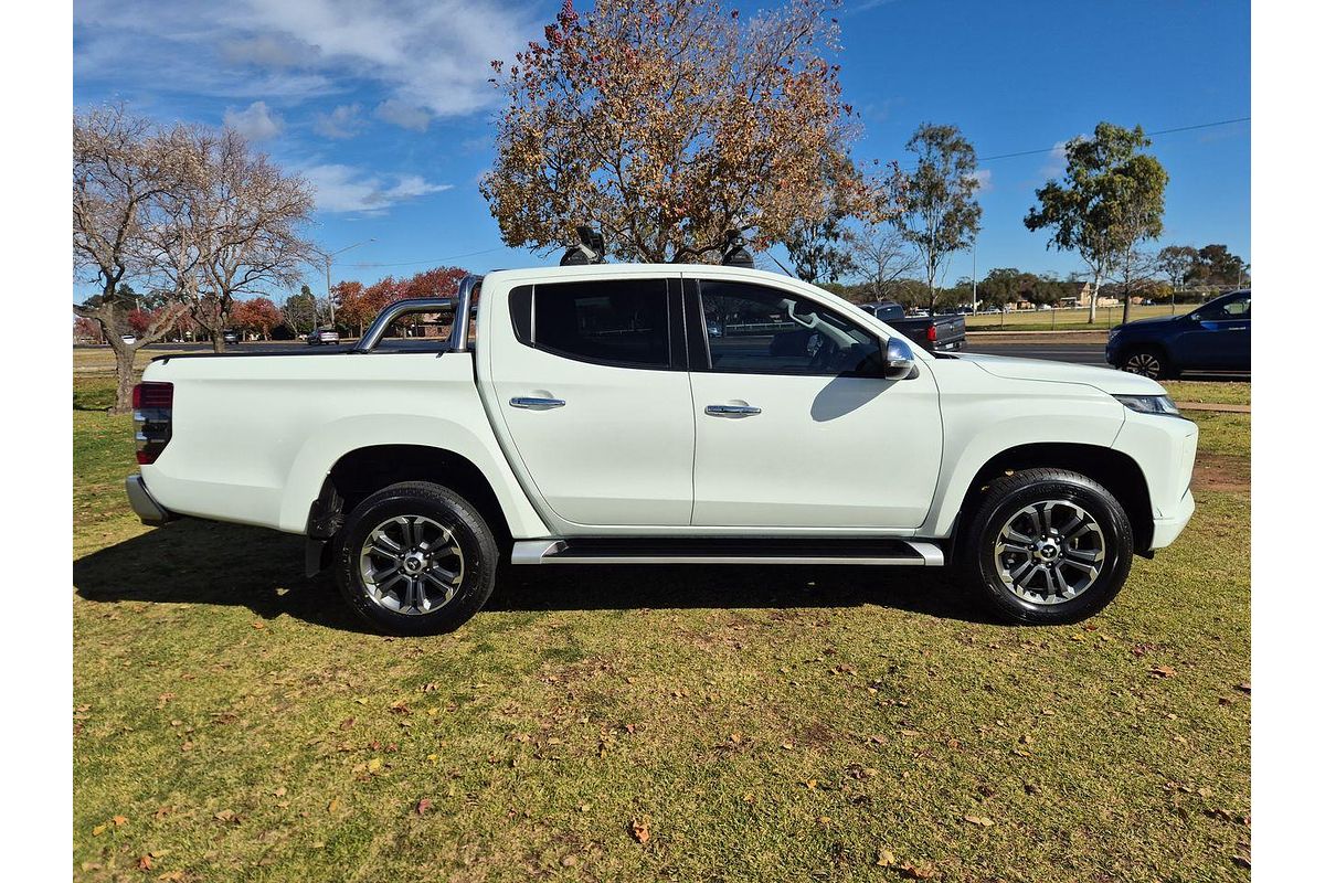 2020 Mitsubishi Triton GLS MR 4X4