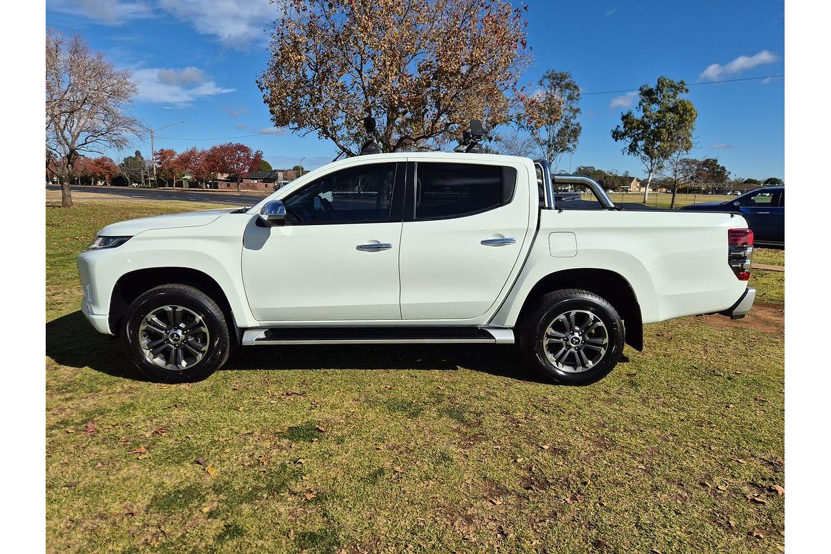 2020 Mitsubishi Triton GLS MR 4X4