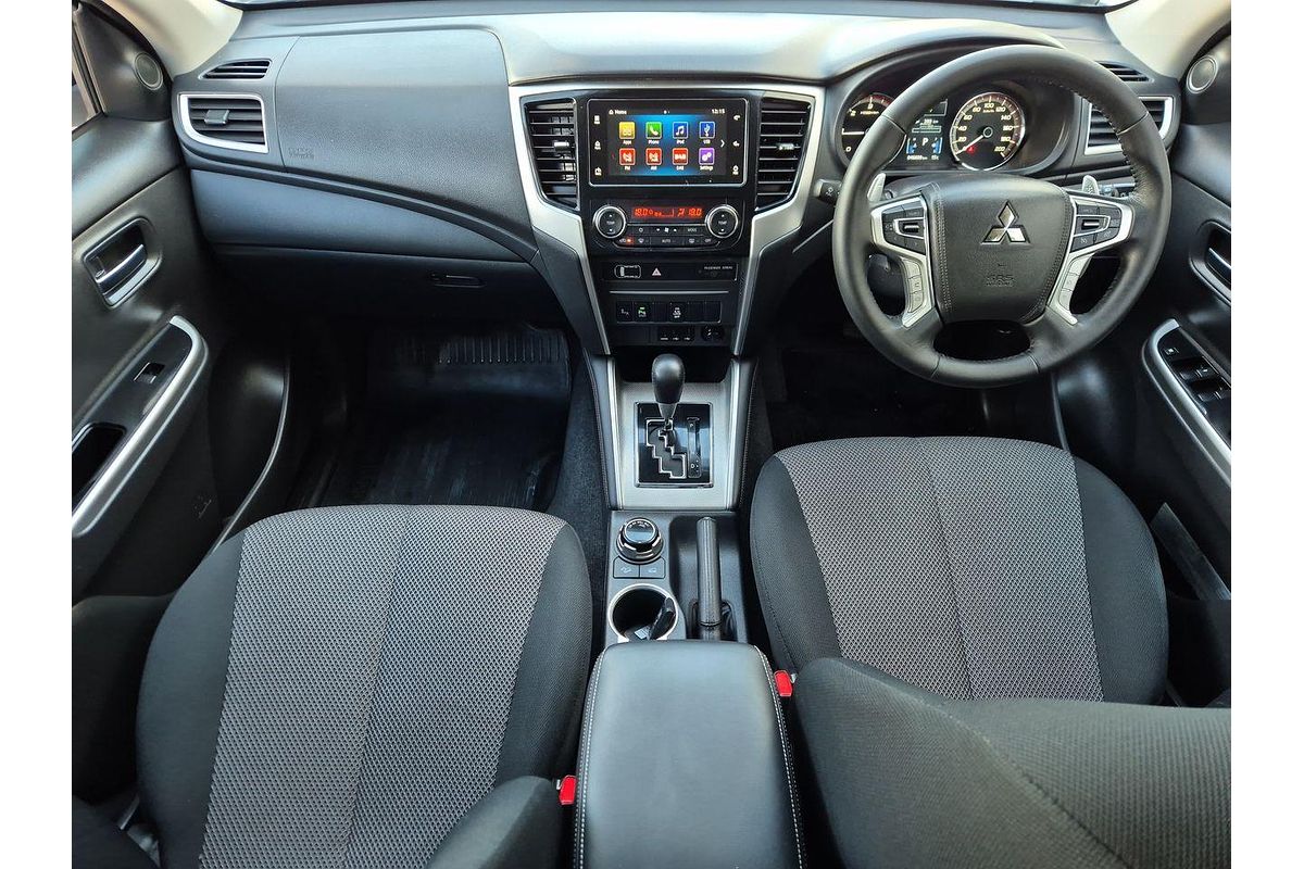 2020 Mitsubishi Triton GLS MR 4X4