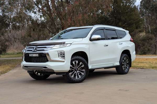 2022 Mitsubishi Pajero Sport Exceed QF