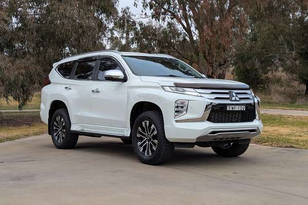 2022 Mitsubishi Pajero Sport Exceed QF