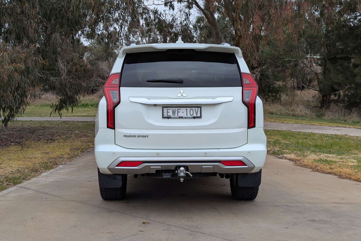 2022 Mitsubishi Pajero Sport Exceed QF