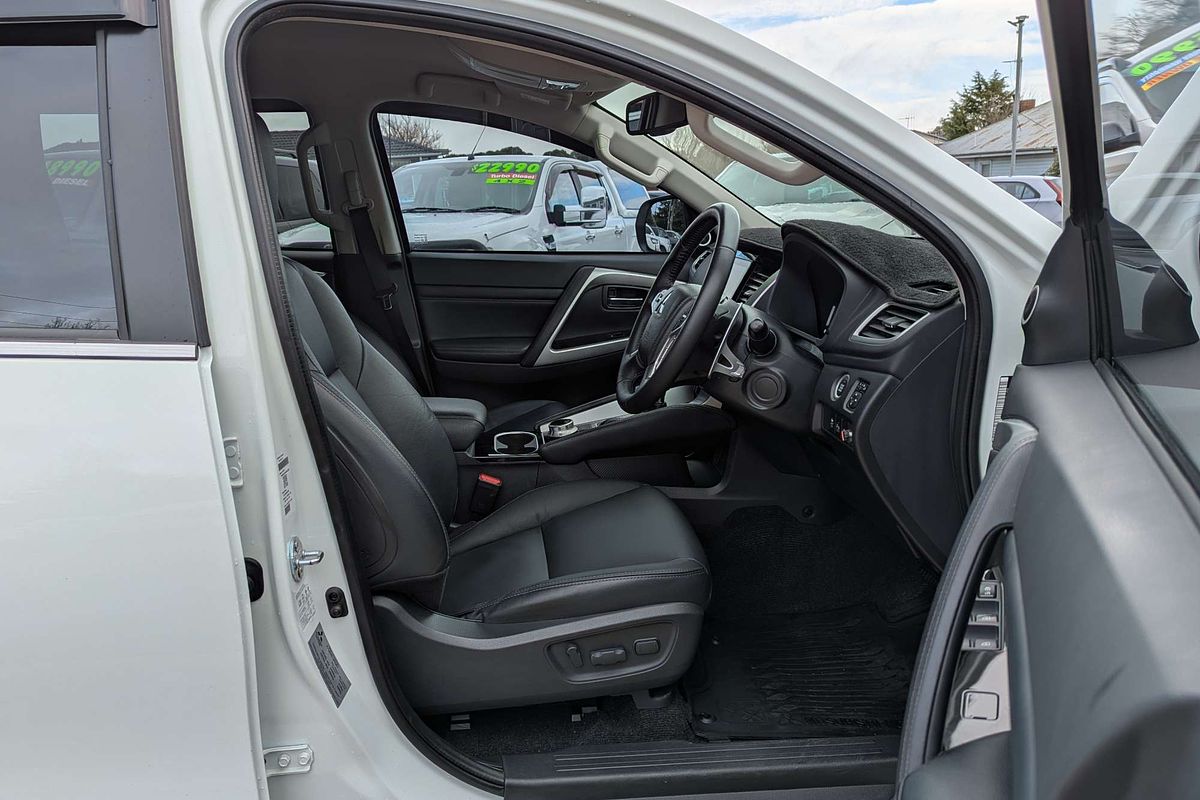 2022 Mitsubishi Pajero Sport Exceed QF