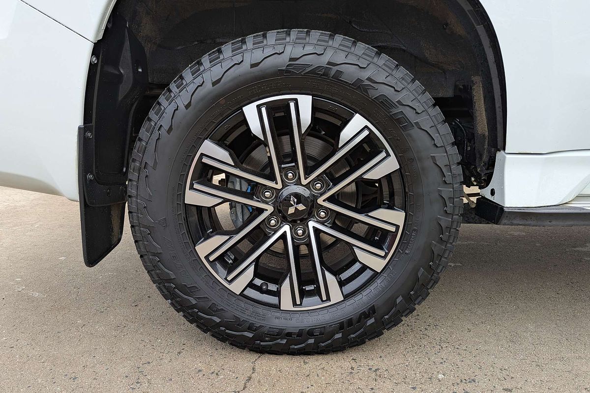 2022 Mitsubishi Pajero Sport Exceed QF