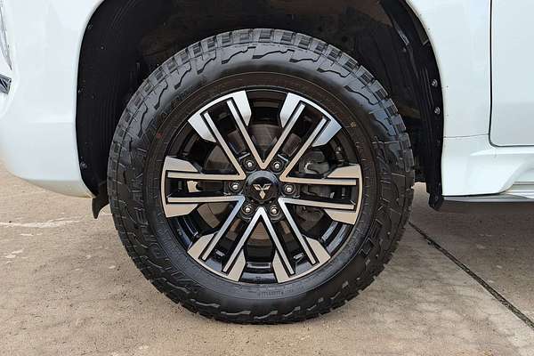 2022 Mitsubishi Pajero Sport Exceed QF
