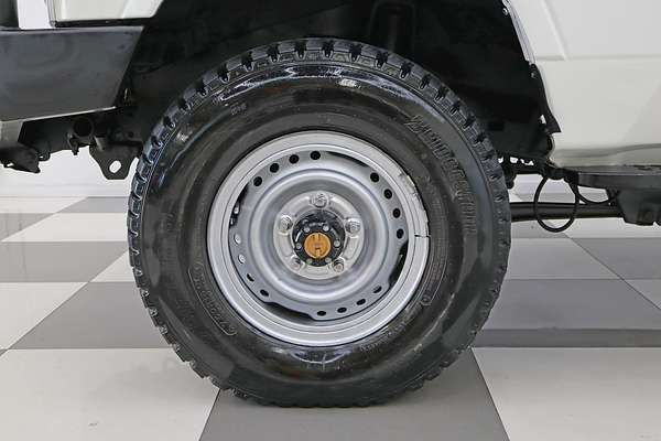2013 Toyota Landcruiser WORKMATE TROOPCARRIE VDJ78R MY13