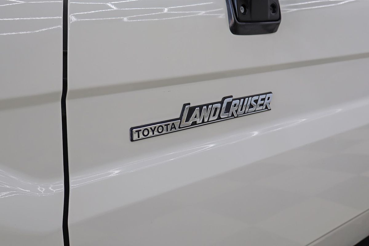 2013 Toyota Landcruiser WORKMATE TROOPCARRIE VDJ78R MY13