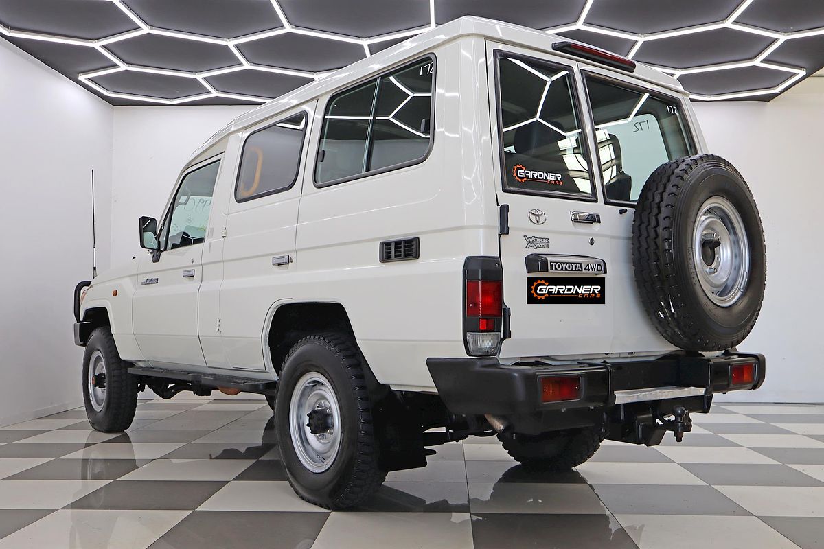 2013 Toyota Landcruiser WORKMATE TROOPCARRIE VDJ78R MY13