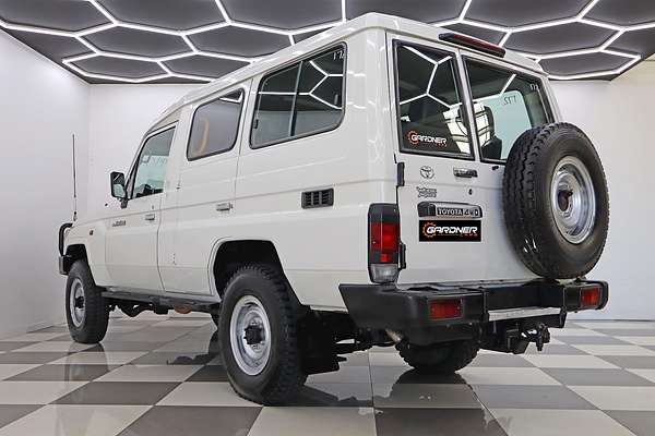 2013 Toyota Landcruiser WORKMATE TROOPCARRIE VDJ78R MY13