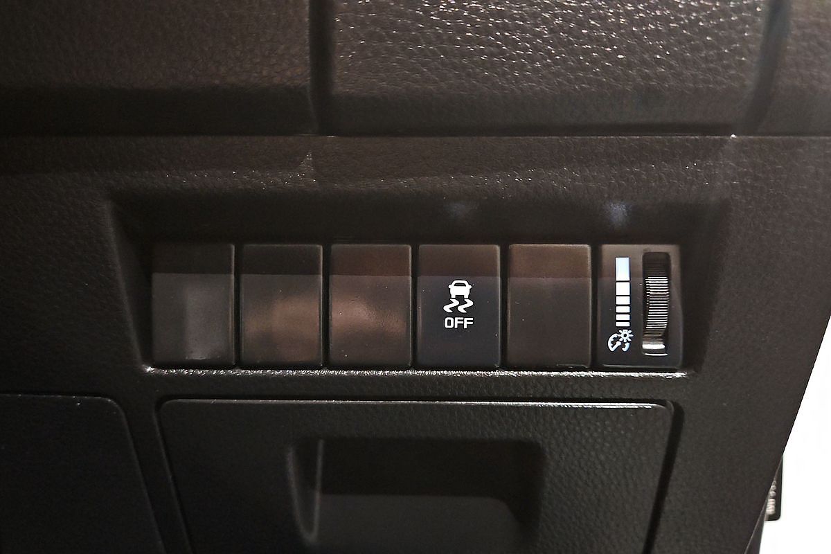 2023 Isuzu D-MAX SX High Ride Rear Wheel Drive