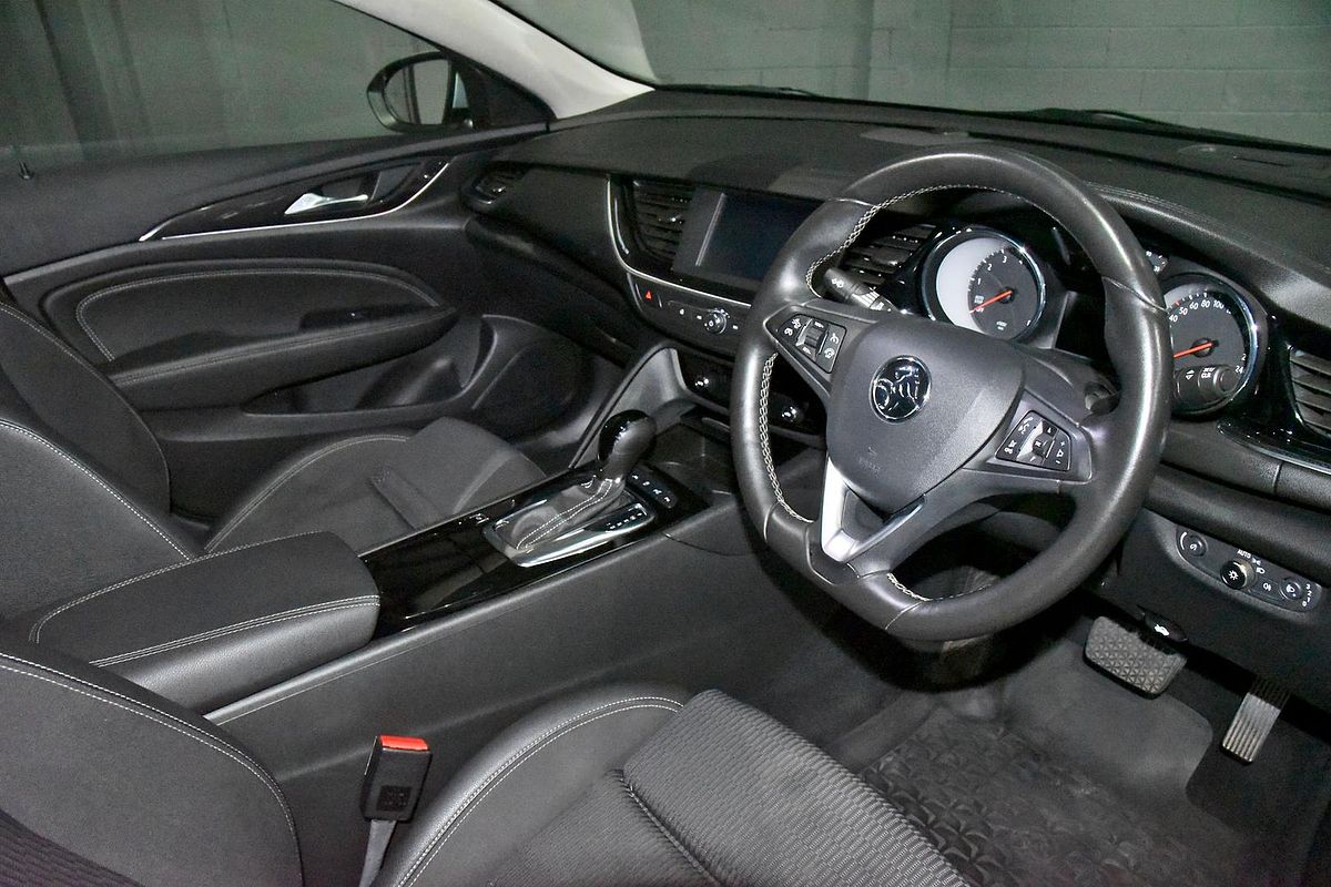 2019 Holden Commodore RS ZB