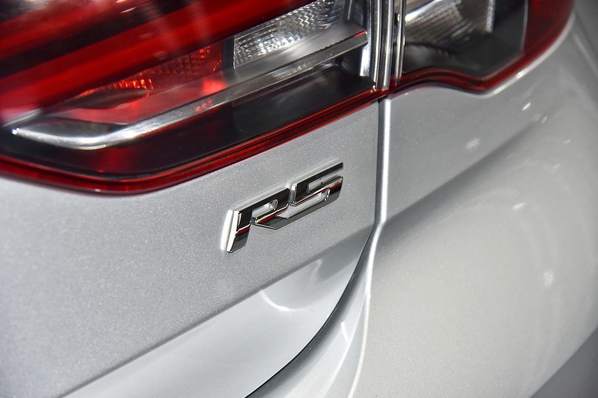 2019 Holden Commodore RS ZB