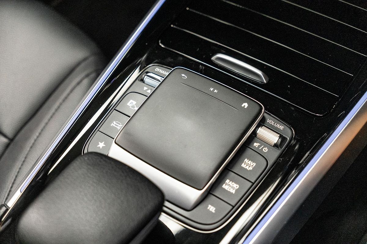 2022 Mercedes-Benz GLB-Class GLB200 X247
