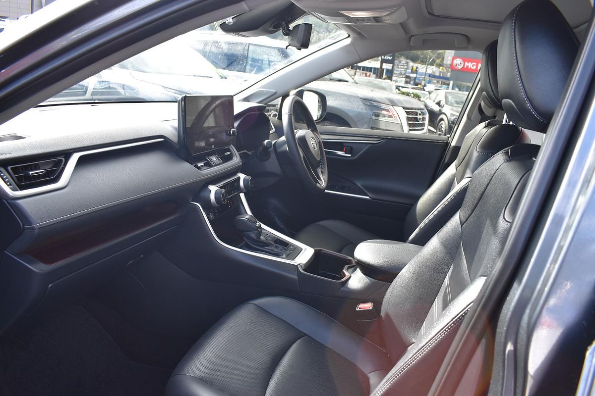 2024 Toyota RAV4 Cruiser AXAH52R
