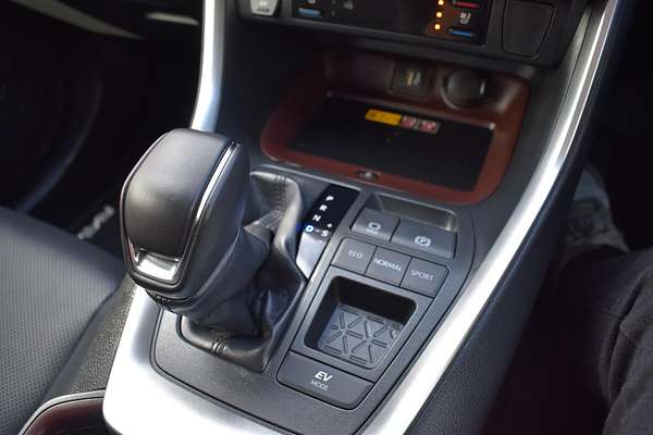 2024 Toyota RAV4 Cruiser AXAH52R