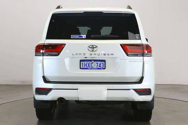 2023 Toyota Landcruiser Sahara ZX FJA300R