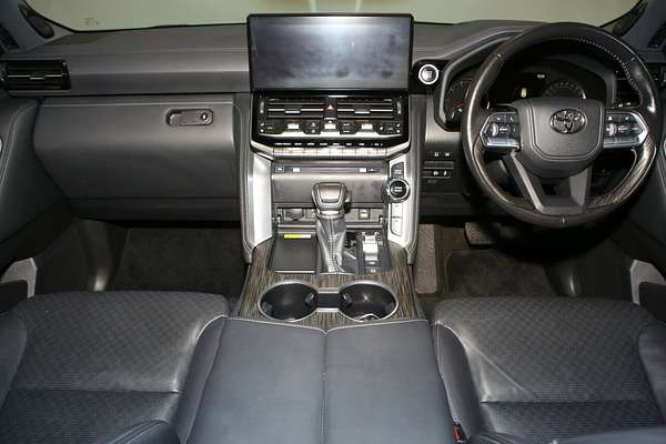 2023 Toyota Landcruiser Sahara ZX FJA300R