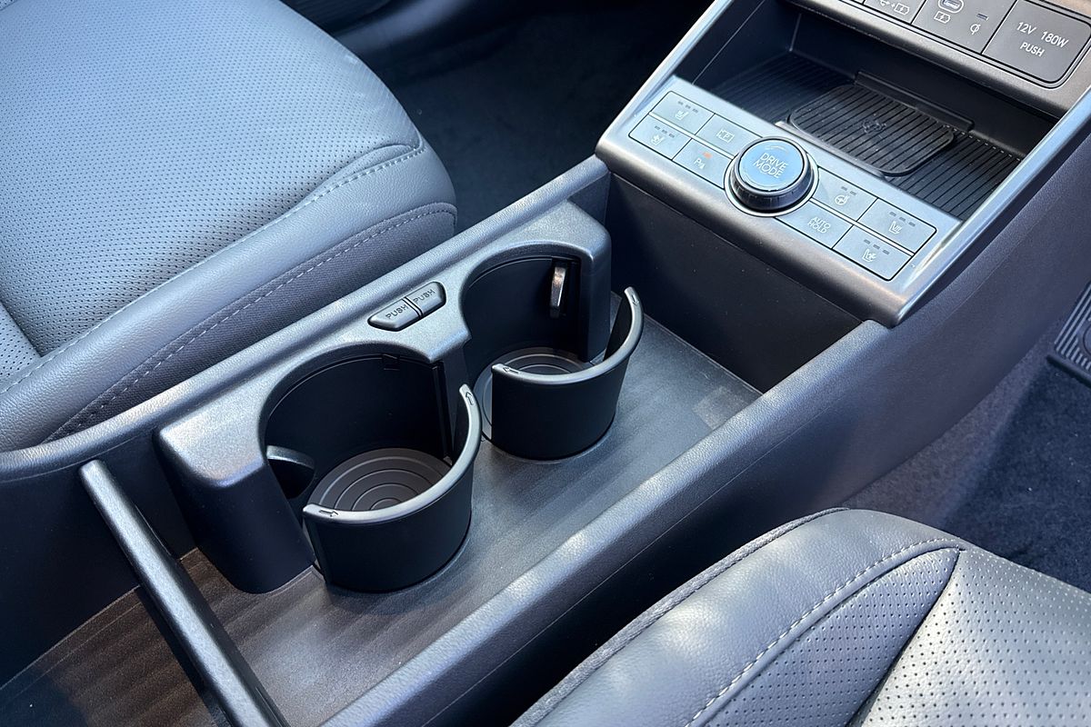 2025 Hyundai Kona Hybrid Premium SX2.V2