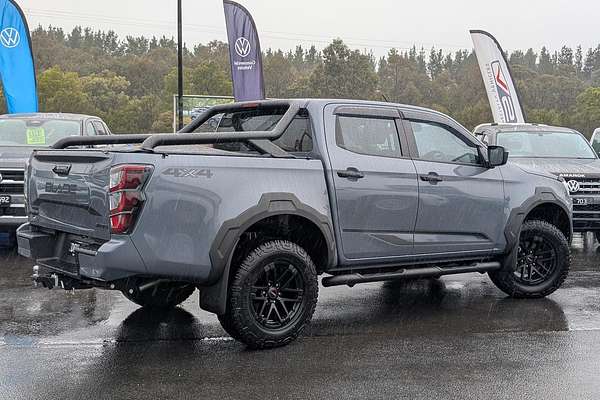 2025 Isuzu D-MAX BLADE 4X4