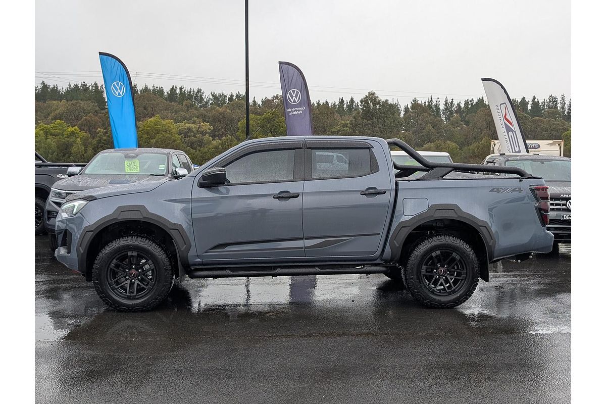 2025 Isuzu D-MAX BLADE 4X4