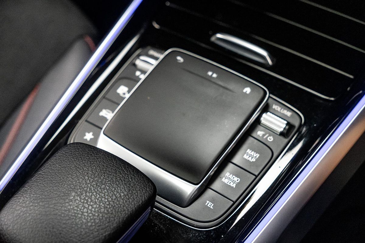 2022 Mercedes-Benz GLB-Class GLB200 X247