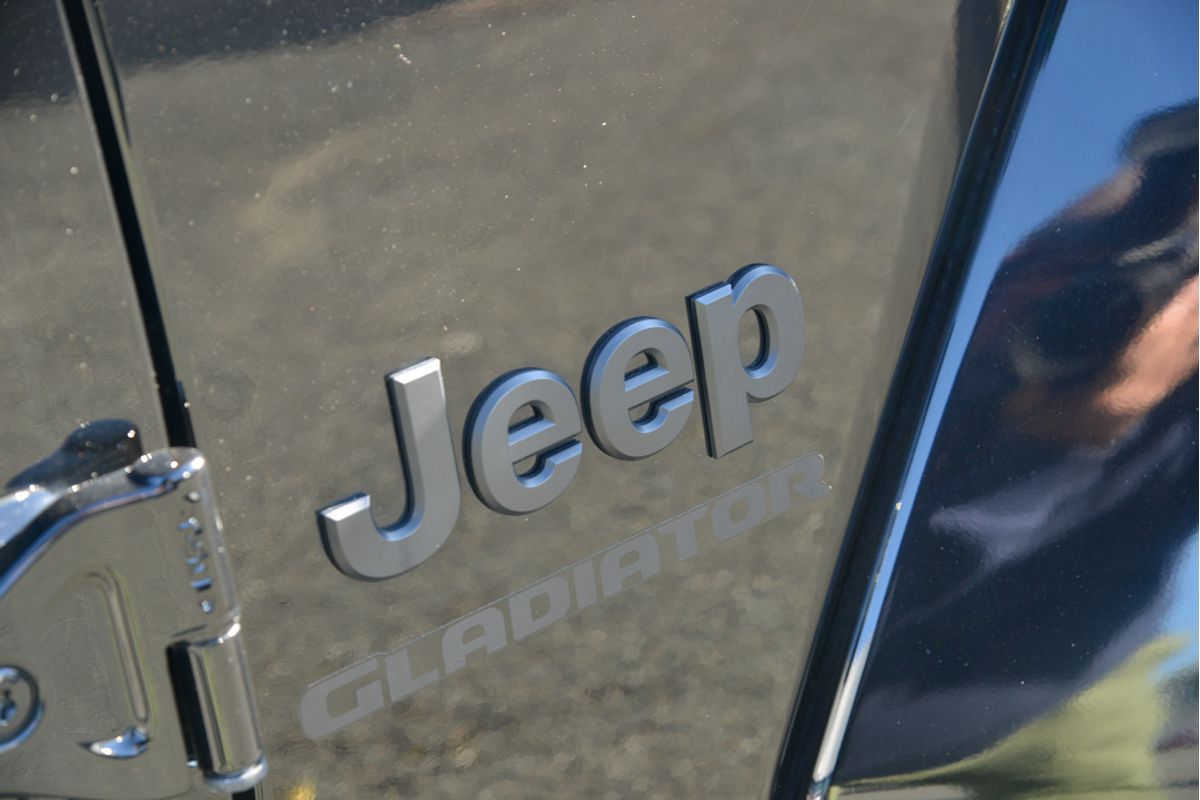 2023 Jeep Gladiator Night Eagle JT All Wheel Drive