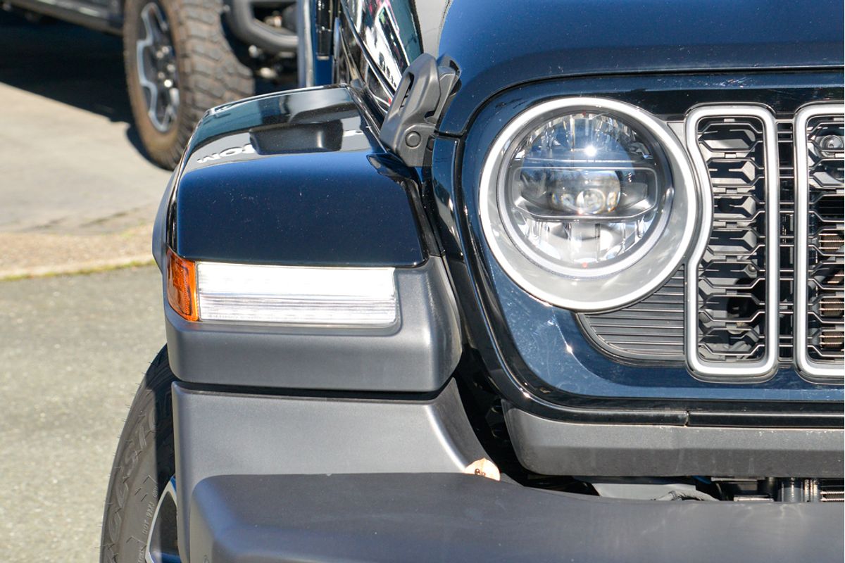 2024 Jeep Wrangler Unlimited Overland JL