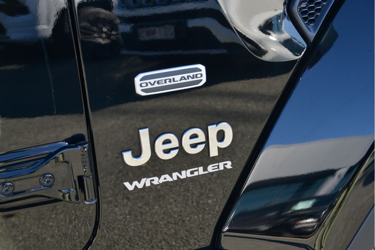 2024 Jeep Wrangler Unlimited Overland JL