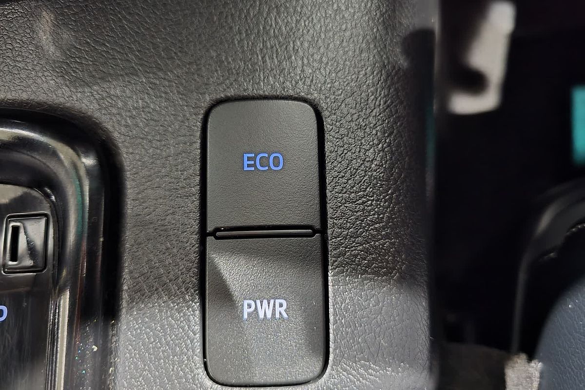 2022 Toyota Hilux Hilux 4x4 Rogue 1 2.8L T Diesel Automatic Double Cab 6 Speak GUN126R 4X4