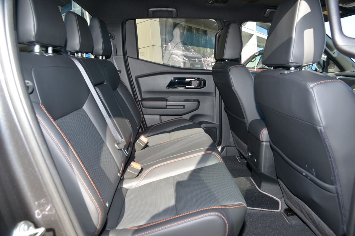 2025 Mitsubishi Triton GSR MV 4X4