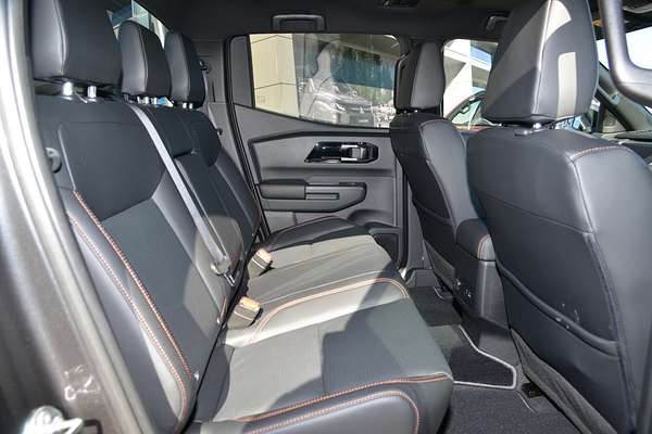 2025 Mitsubishi Triton GSR MV 4X4