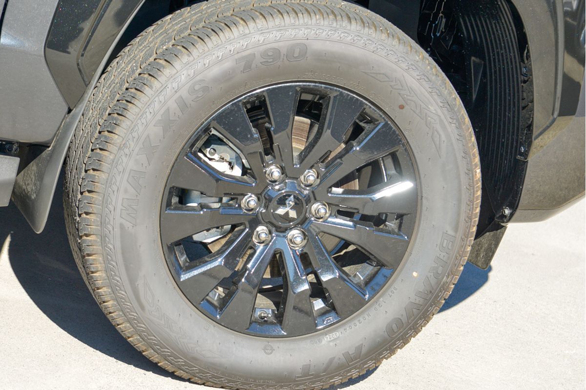 2025 Mitsubishi Triton GSR MV 4X4