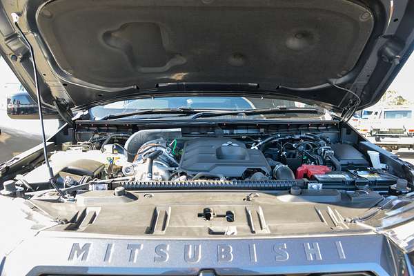 2025 Mitsubishi Triton GSR MV 4X4