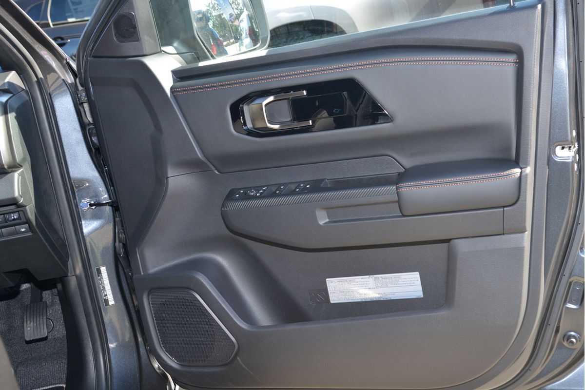 2025 Mitsubishi Triton GSR MV 4X4