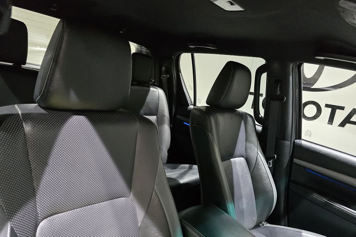 2022 Toyota Hilux Hilux 4x4 Rogue 1 2.8L T Diesel Automatic Double Cab 6 Speak GUN126R 4X4