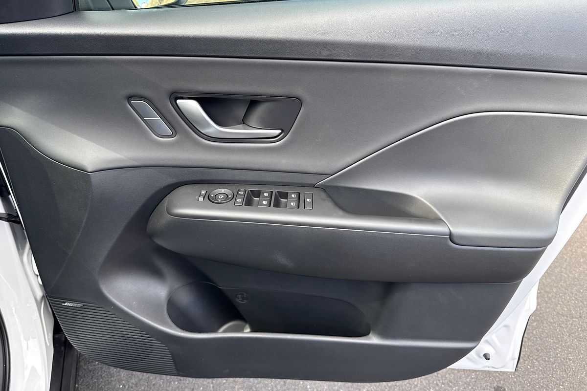 2025 Hyundai Kona Premium SX2.V2