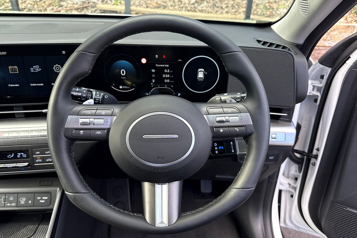 2025 Hyundai Kona Premium SX2.V2