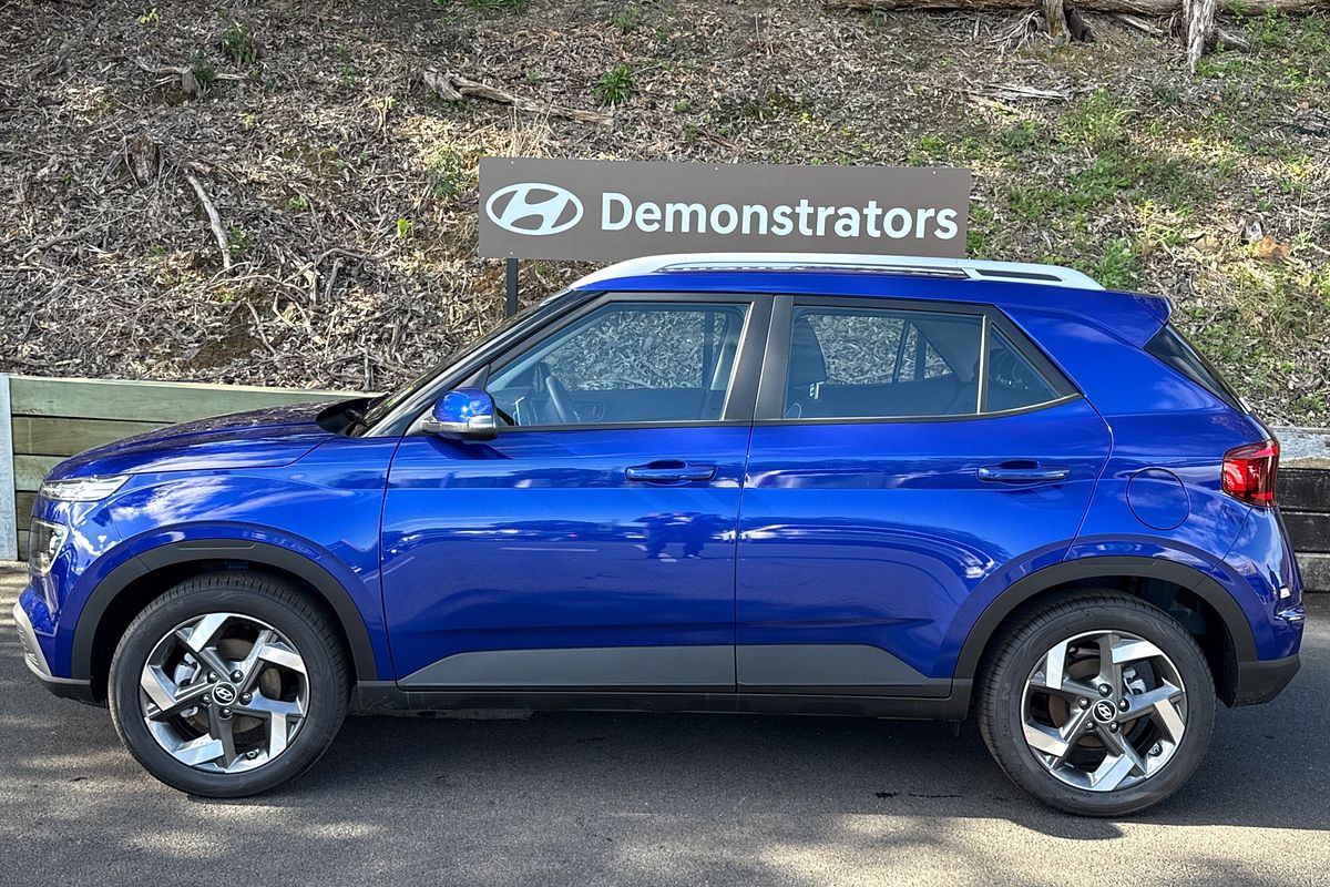2025 Hyundai Venue Active QX.V5