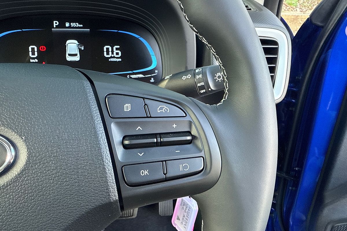 2025 Hyundai Venue Active QX.V5