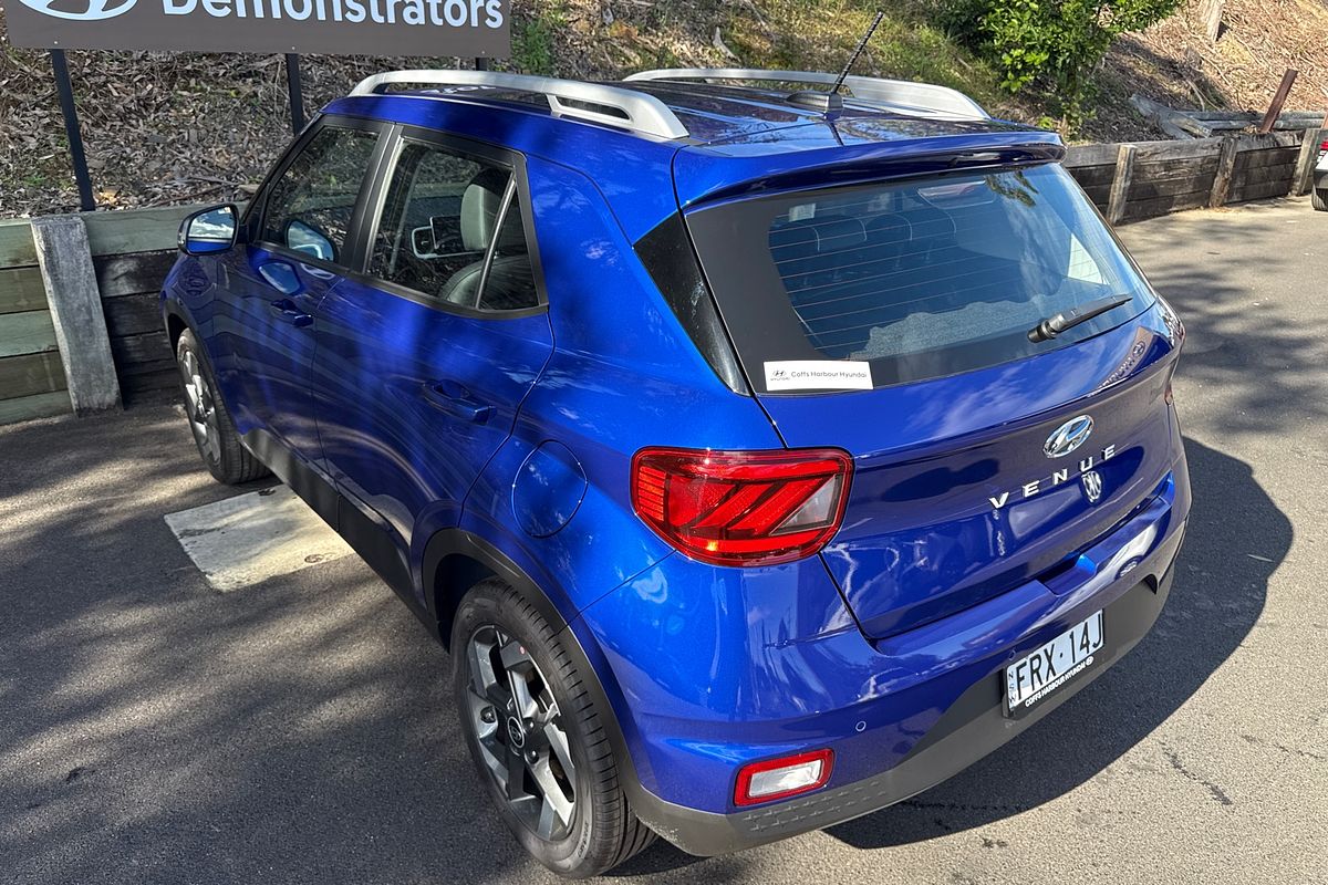 2025 Hyundai Venue Active QX.V5