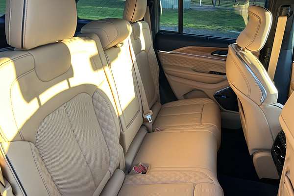 2023 Jeep Grand Cherokee Summit Reserve 4xe WL
