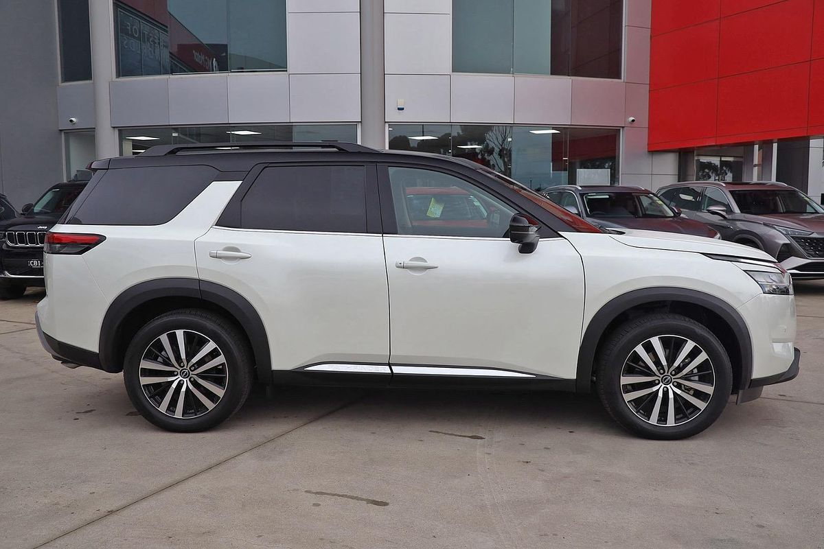2023 Nissan Pathfinder Ti-L R53