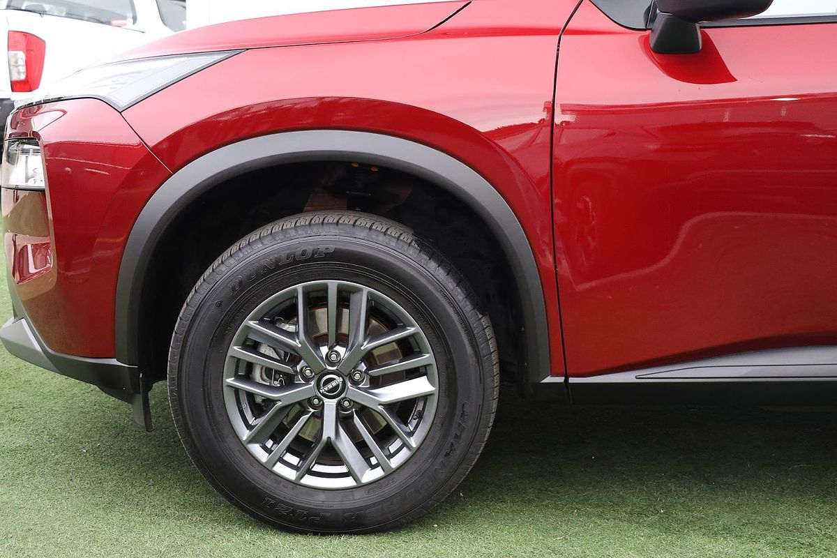 2024 Nissan X-TRAIL ST T33
