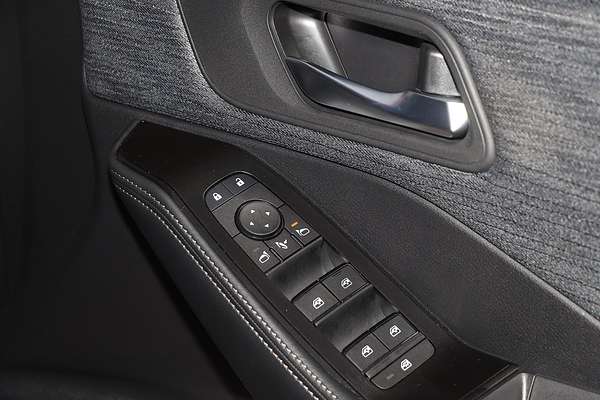 2024 Nissan X-TRAIL ST T33