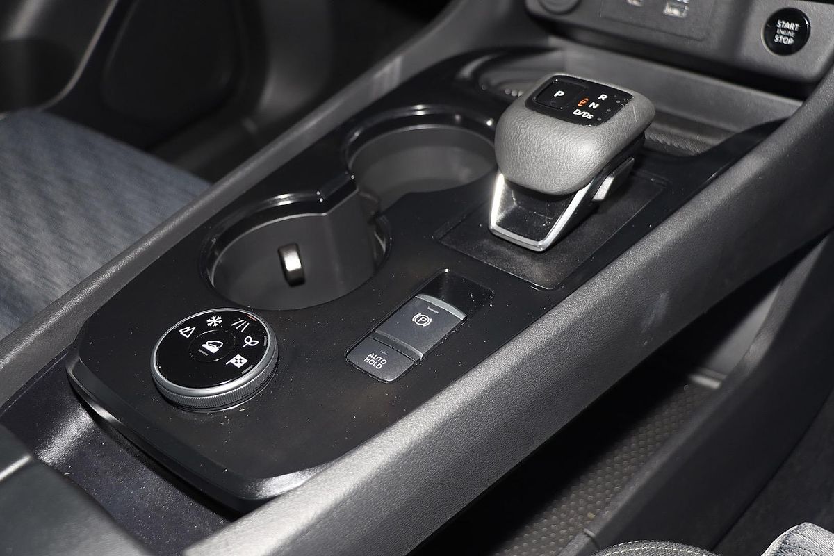 2024 Nissan X-TRAIL ST T33