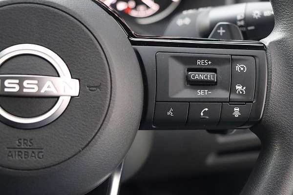 2024 Nissan X-TRAIL ST T33