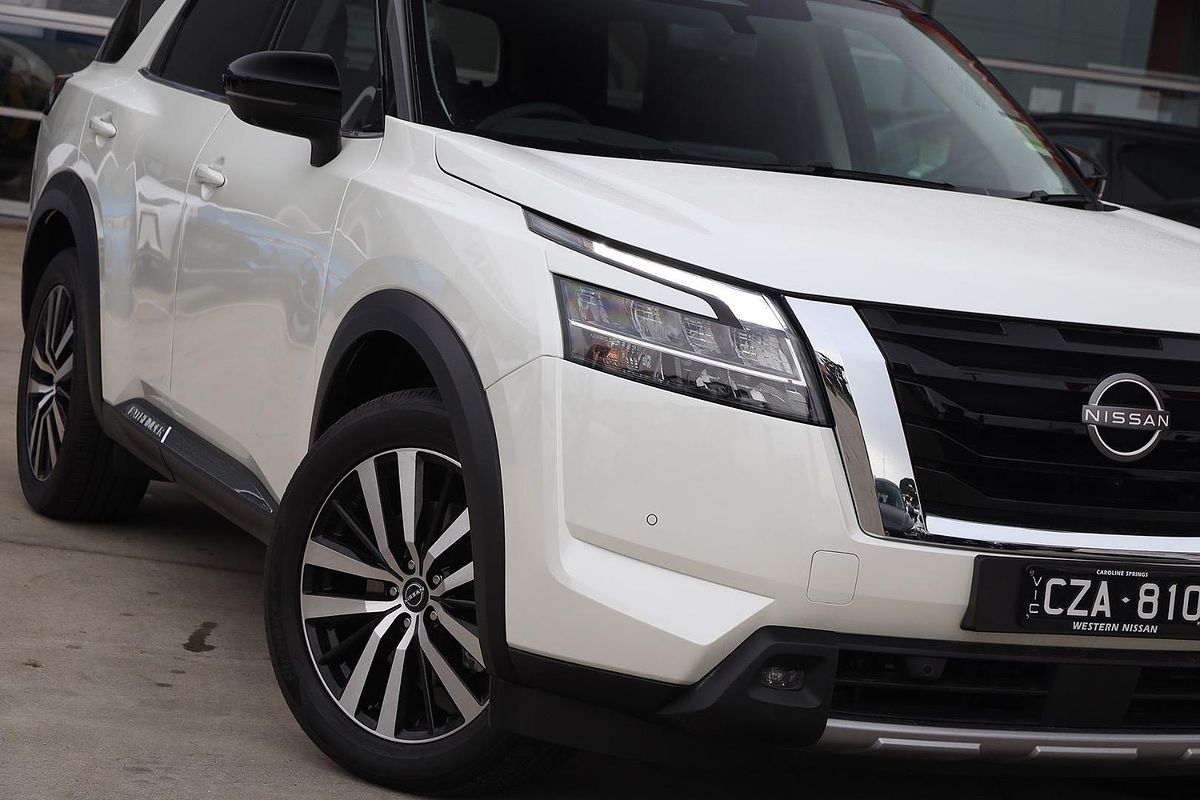2023 Nissan Pathfinder Ti-L R53
