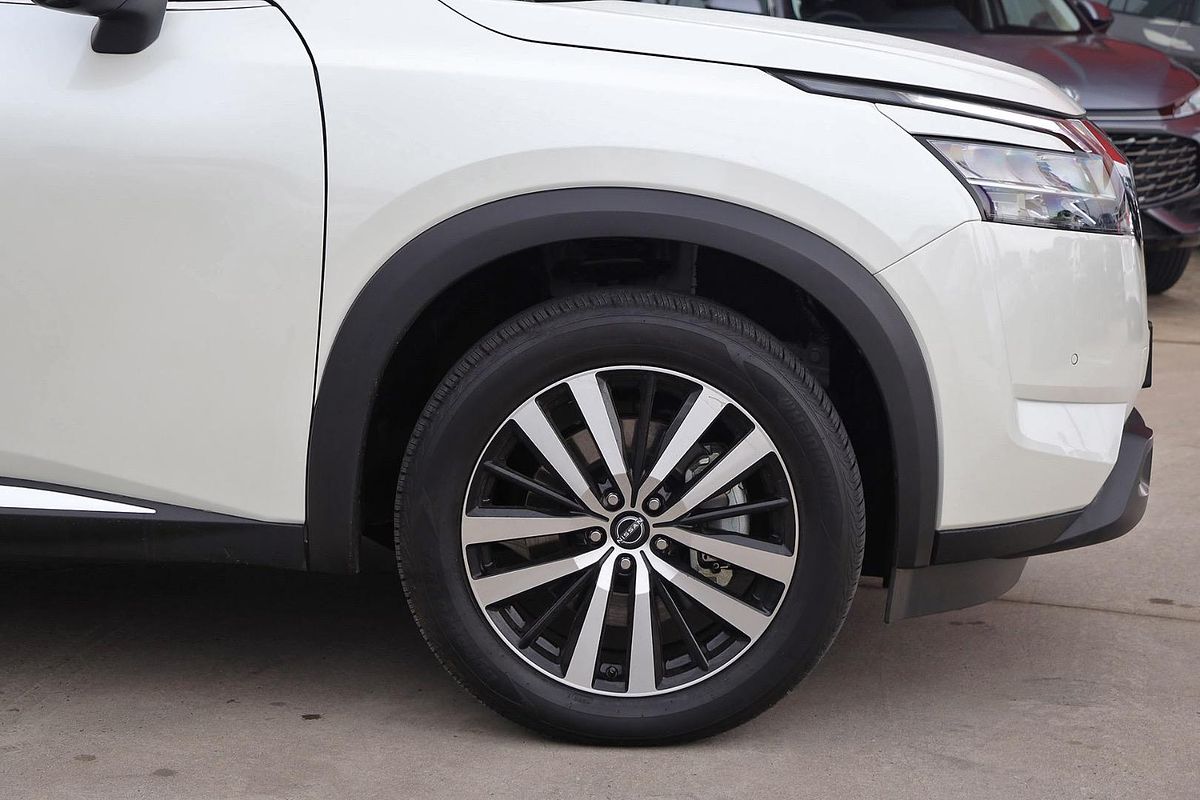 2023 Nissan Pathfinder Ti-L R53